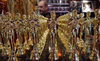 Film festivals fire starting gun on Oscars race